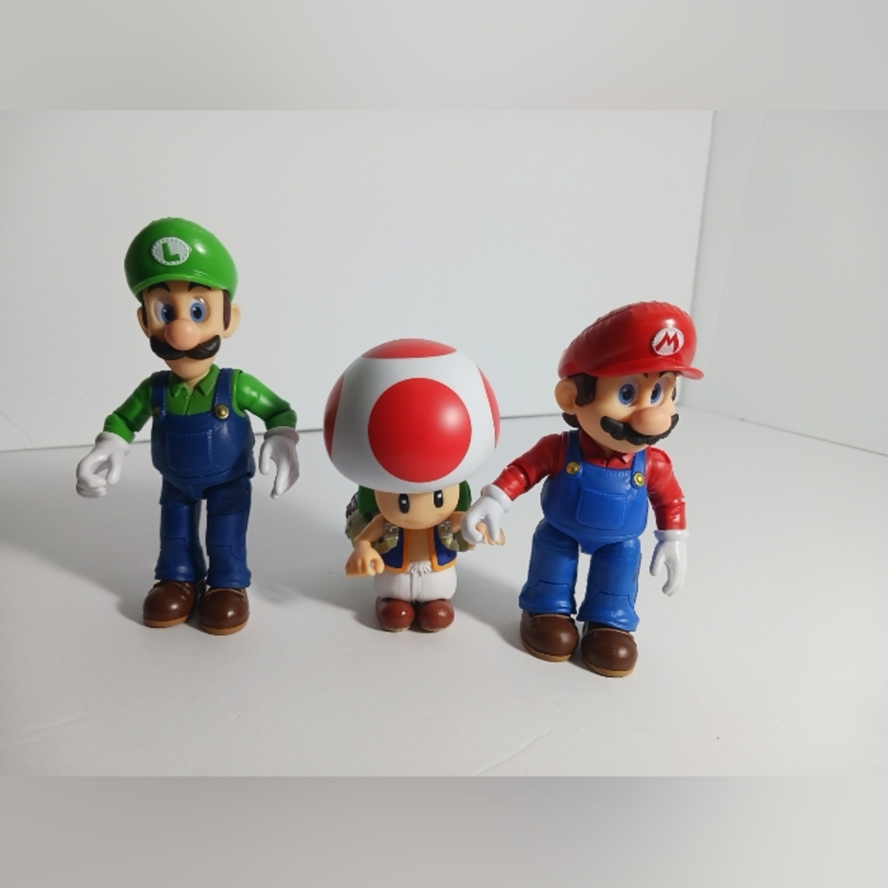 Nintendo Super Mario Brothers Mario Luigi Toad Fully Articulated  Figure Jakks